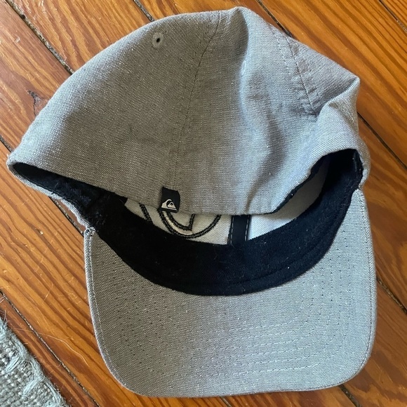 Quiksilver gray brown canvas hat - Picture 3 of 3